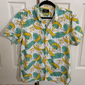 MTL Outfitters Men’s White Tropical Banana Print Short Sleeve Shirt
